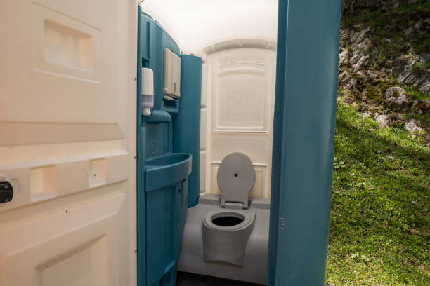 Porta potty delivery and setup in Gardnertown, NY